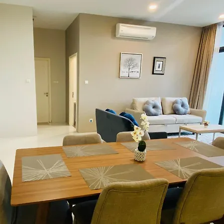 2Bd @ Uss & Car Apartment Kuching Luaran gambar