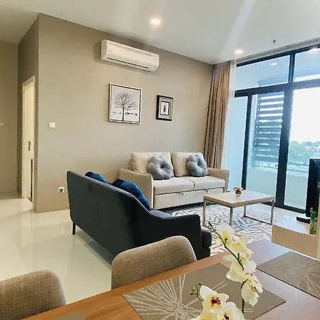 2Bd @ Uss & Car Apartment Kuching Luaran gambar